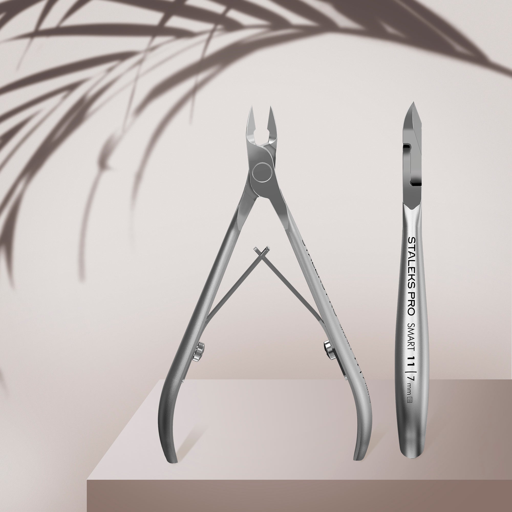 Professional cuticle nippers SMART 11