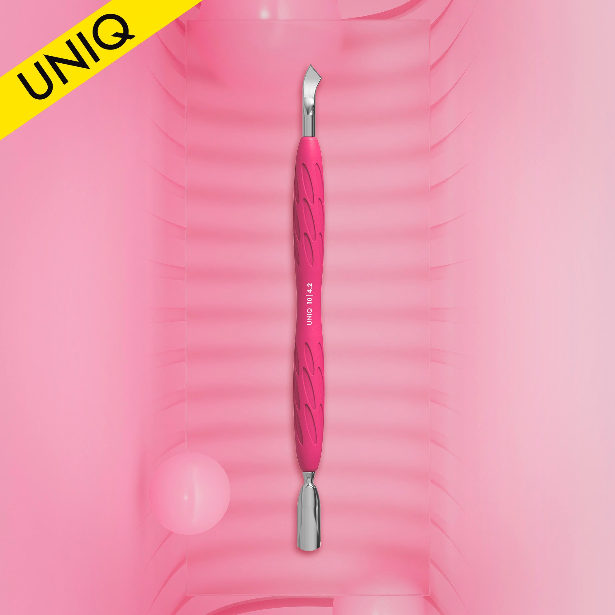 Manicure pusher with silicone handle "Gummy" UNIQ 10 TYPE 4.2 (narrow rounded pusher + bent blade)