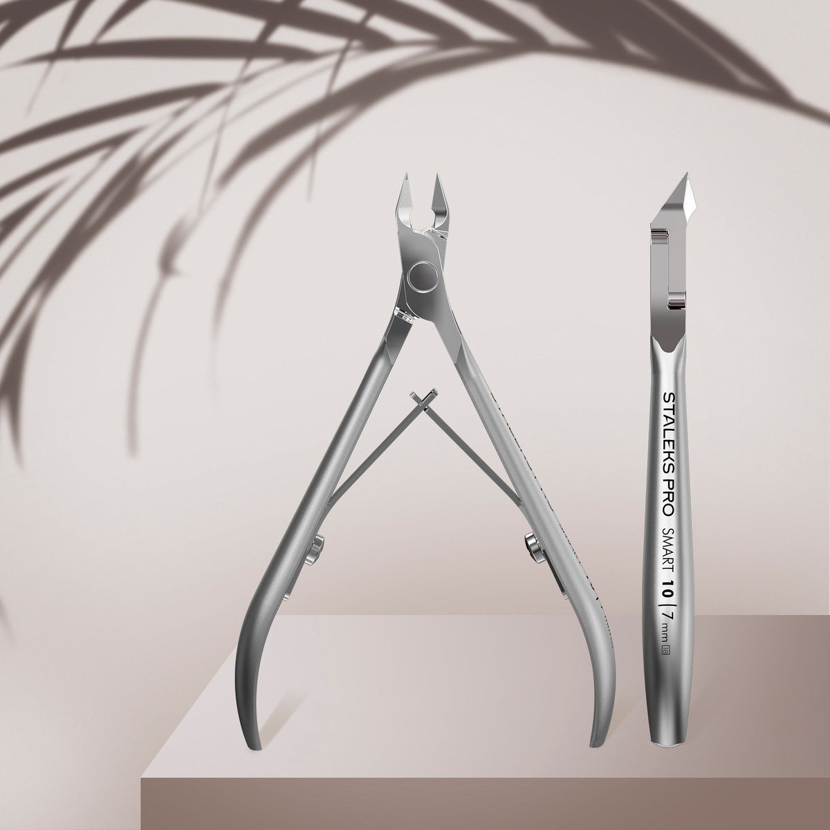 STALEKS SMART 10 Alicates profesionales para la piel, 7 mm