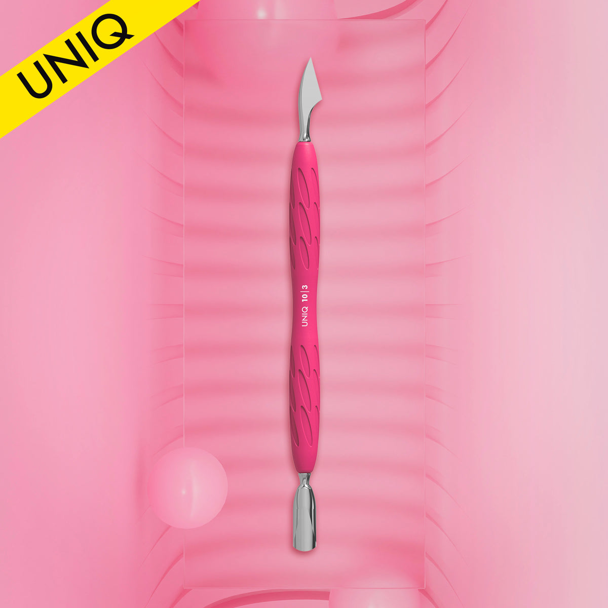 Nagelhautschieber Für Maniküre mit Silikongriff "Gummy" UNIQ 10 TYPE 3 (schmaler runder Schieber + Beil)