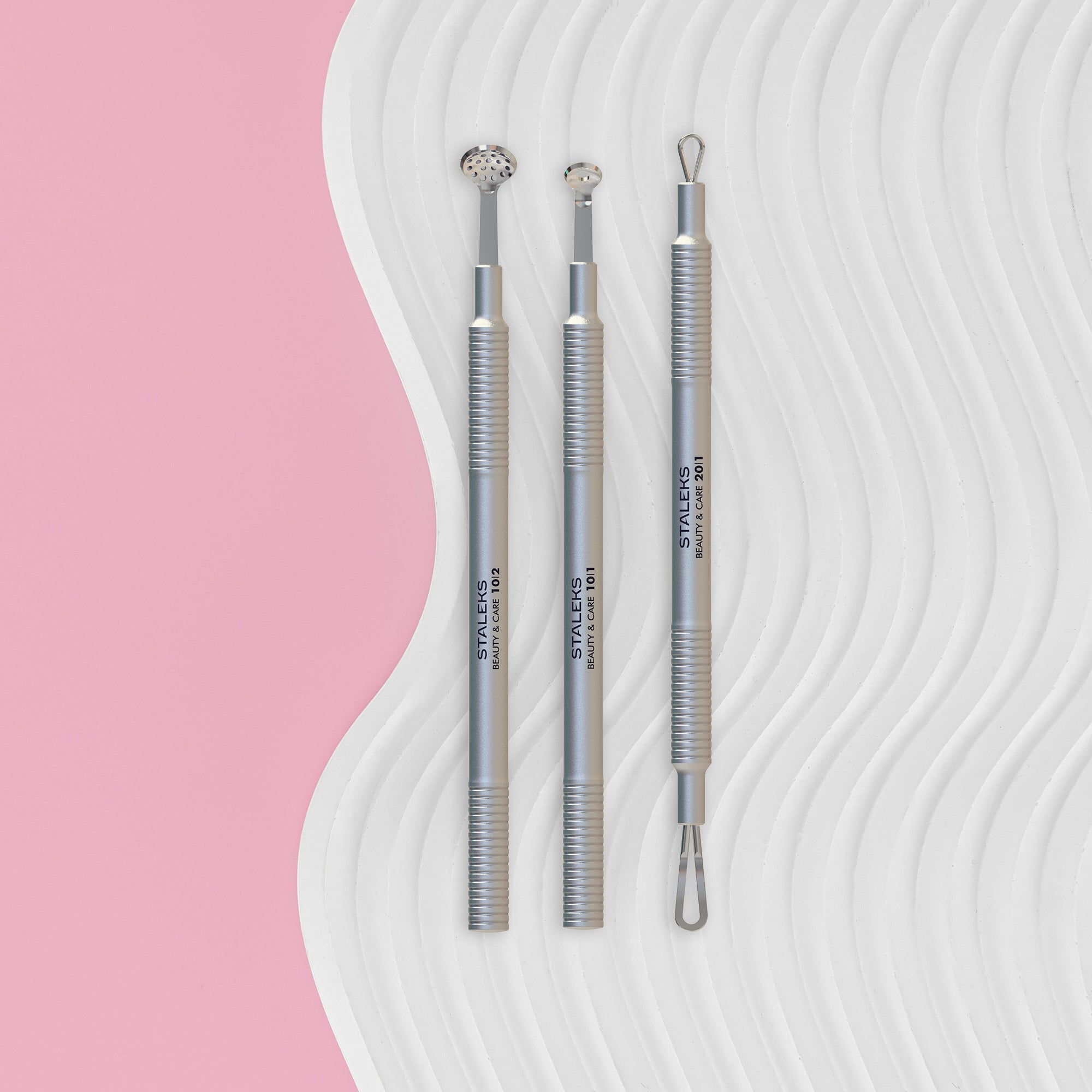 Cosmetology toolset "Clean Skin" BEAUTY & CARE 30 (Uno spoon, round tool with 19 holes and double-ended loop)