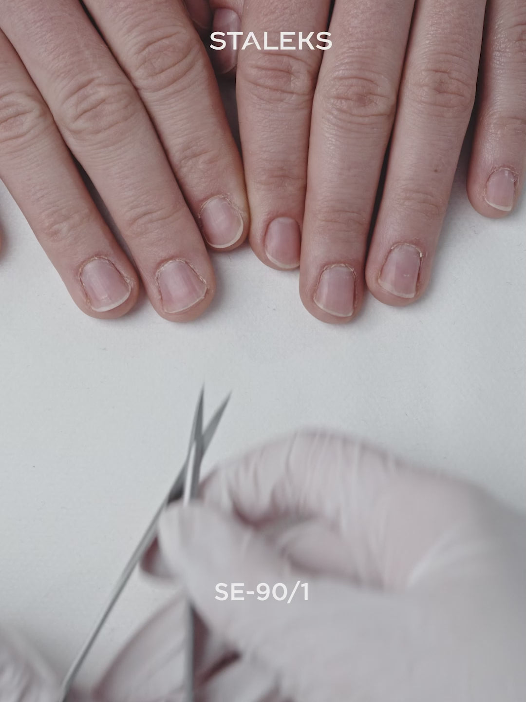 Load Video: STALEKS EXPERT 90 TYPE 1 Professional cuticle micro scissors